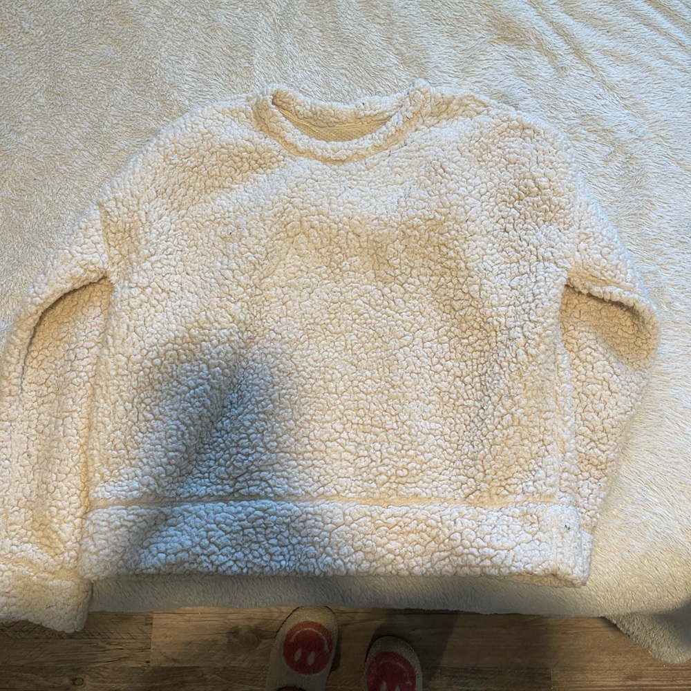 Harper - fluffy pullover
